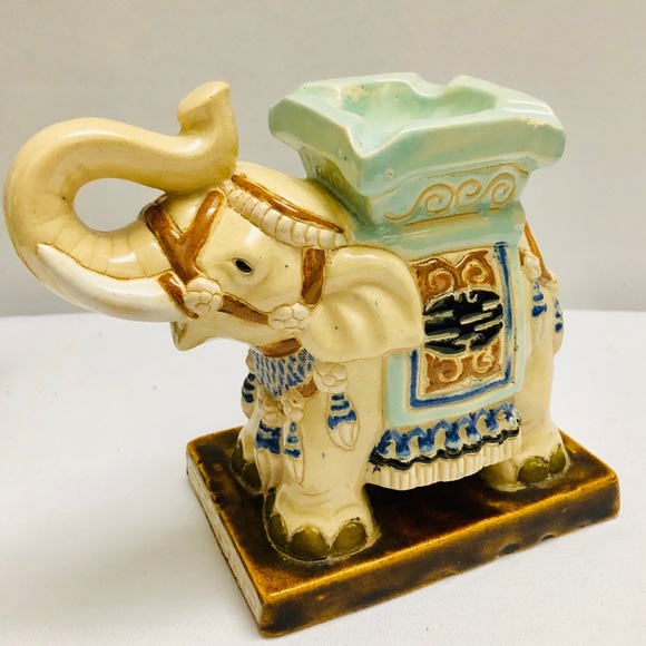 Vintage accenter |  Keramisk elefant askfat Boho heminredning |  Poshma