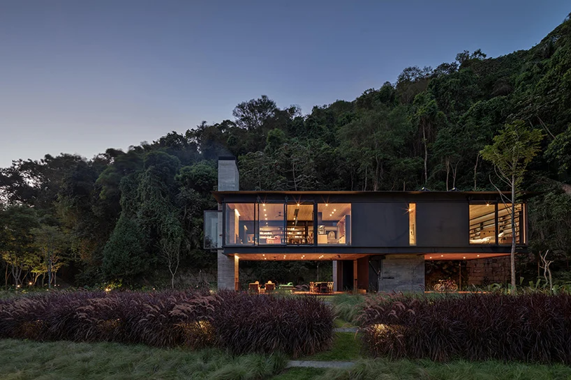Olson Kundigs Rio House i Brasilien är en avlägsen regnskog.