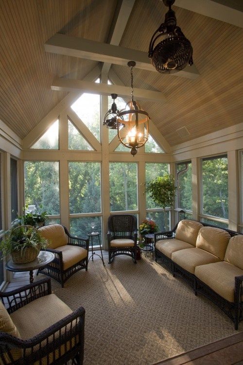28 Idéer för drömmande vindsolrum |  Skärmad veranda design.