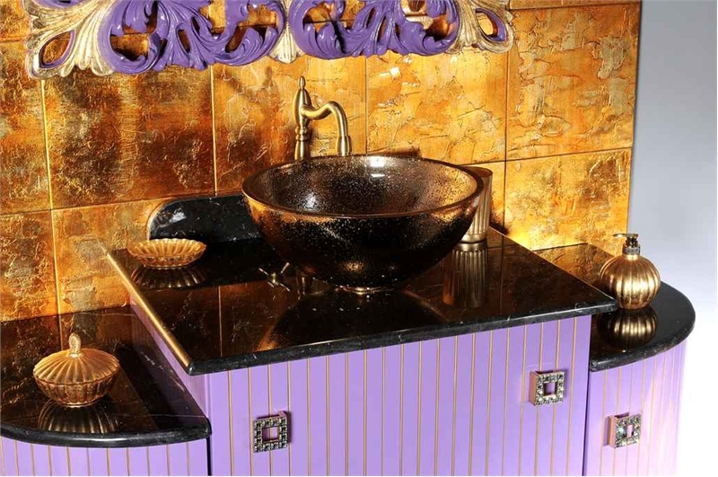 Tvättställ för badrum med guldfinish - Artemide av GB NUove Linee.