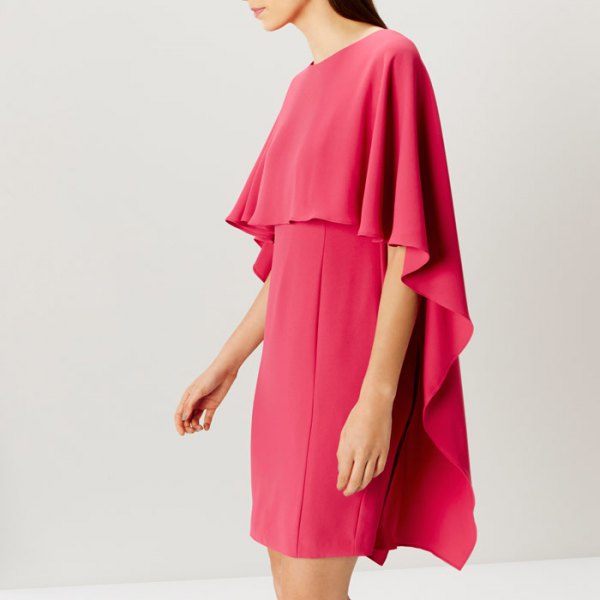 neonrosa cape klänning