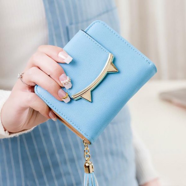 himmelsblå kattöronformad mini söt plånbok med randig helhetsklänning