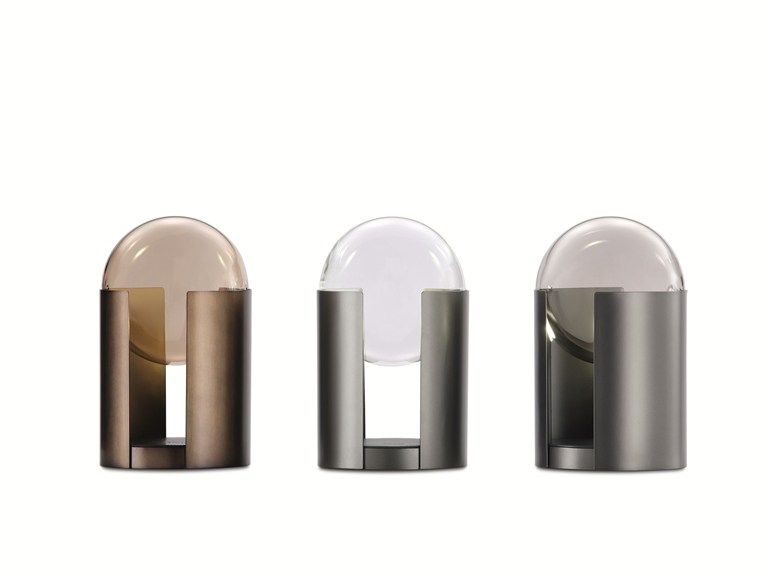 SOFTWING Bordslampa Softwing Collection av Flou design Carlo.