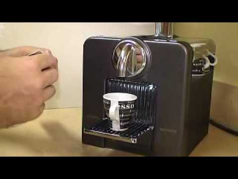 Nespresso Le Cube C185 - YouTu
