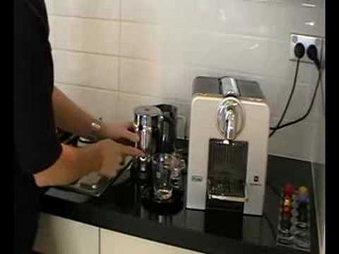 Delonghi Nespresso kaffemaskin Le Cube 185 Demo - YouTu