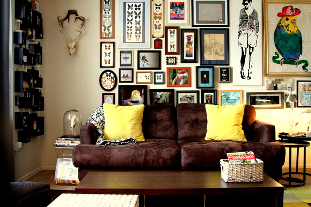 My Houzz: Quirky Art and Oddities Intrigue in an Ohio Rent