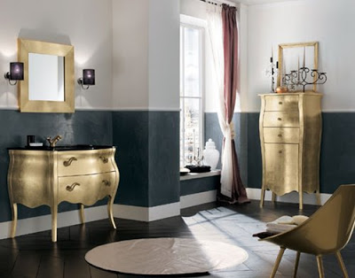 Moderna möbler: Estetiskt men ändå praktiskt klassiskt badrum.